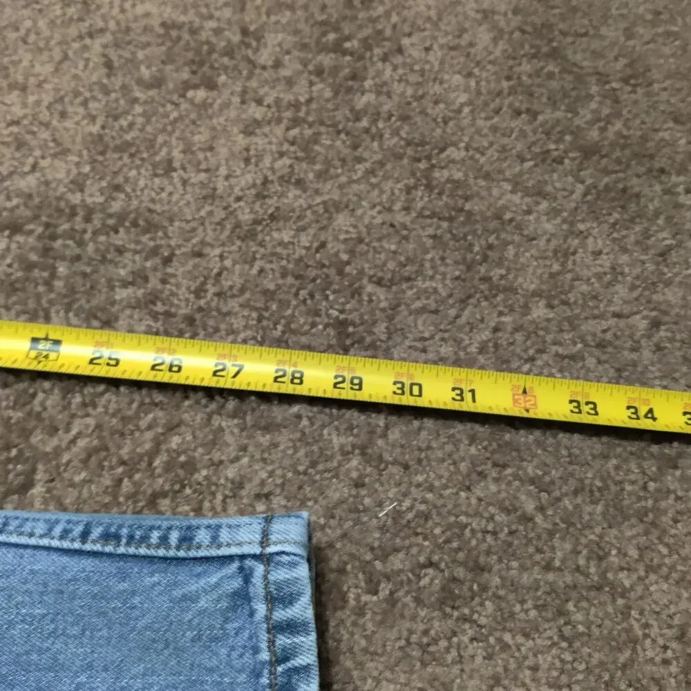 Vintage Levis 505 Jeans Mens 34‎ x 29 Regular Fit Light Blue Washed Denim